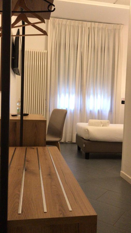 Hotel Doria - Business & Bike Ostiglia Экстерьер фото